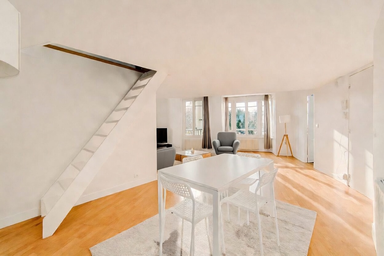 Agence immobilière de AGENCE IMMOBILIERE DU GOLF